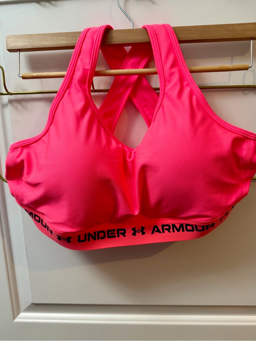 2X NWOT Under Armour Women’s Hot Pink Cross-Back Sports Bra